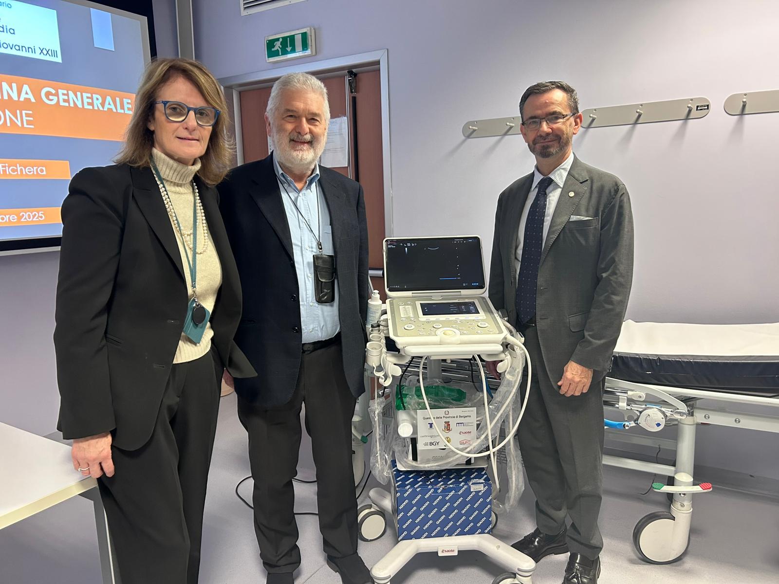 Cesa Marinoni Locati con ecografo